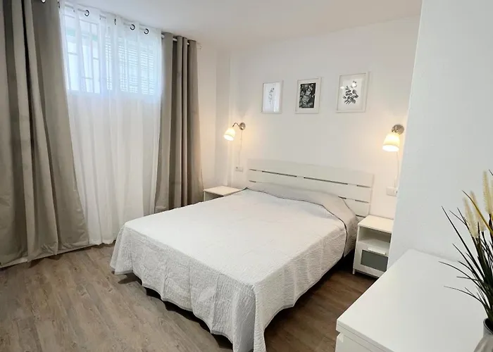 1 Bedroom In Americas! Apartment Playa de las Americas (Tenerife)